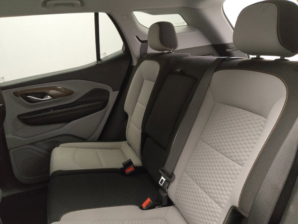 Used 2021 GMC Terrain SLE w/ Driver Convenience Package FWD image 18