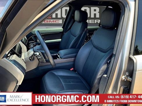 Used 2023 Land Rover Range Rover SE AWD/4WD image 22