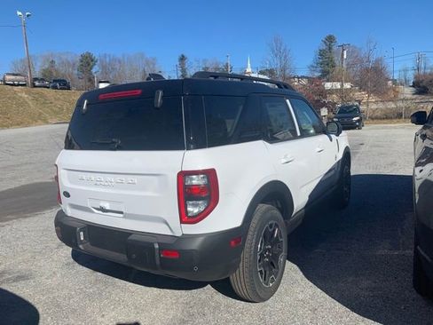 New 2025 Ford Bronco Sport Outer Banks w/ Outer Banks Tech Package+ image 25