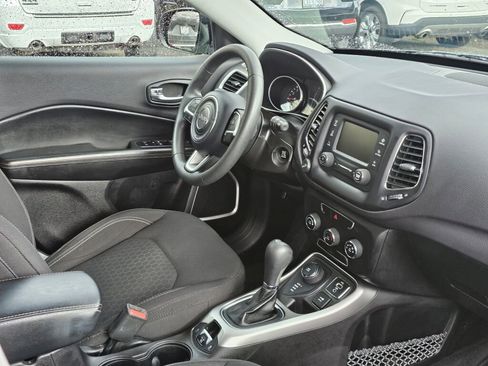 Used 2018 Jeep Compass Sport image 11