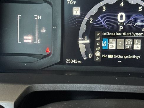 Used 2024 Toyota Tacoma SR5 AWD/4WD image 24