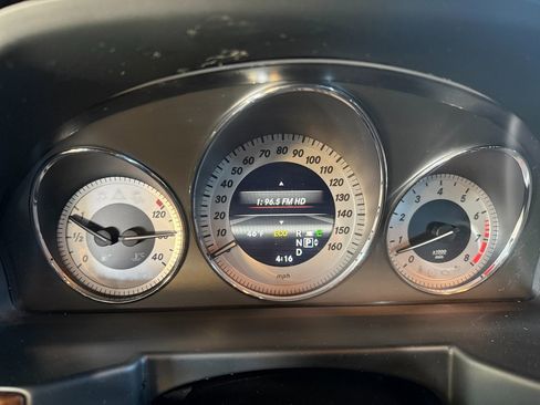 Used 2013 Mercedes-Benz GLK 350 4MATIC image 29