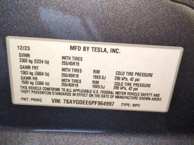 Used 2023 Tesla Model Y Long Range AWD/4WD image 25