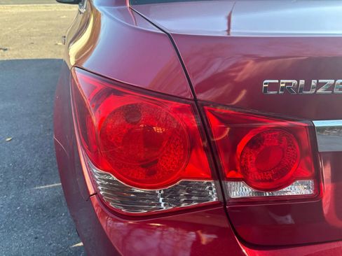 Used 2012 Chevrolet Cruze LTZ image 13