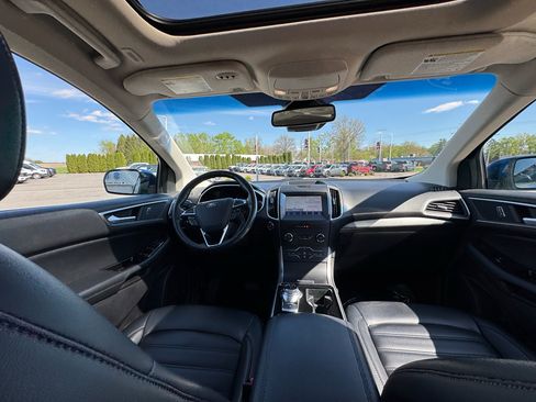 Certified 2020 Ford Edge SEL w/ Convenience Package AWD/4WD image 17