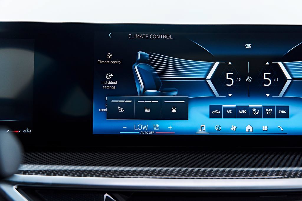 Used 2025 BMW ALPINA XB7 AWD/4WD image 90