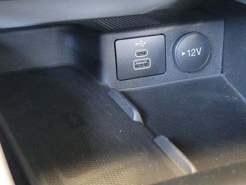 New 2024 Ford Escape SE w/ PHEV Premium Package FWD image 21