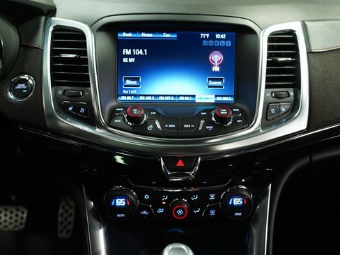 Used 2014 Chevrolet SS image 39