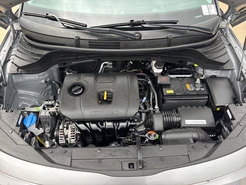 Used 2025 Kia Soul LX image 19