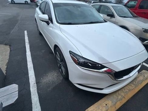 Used 2018 MAZDA MAZDA6 Touring image 2