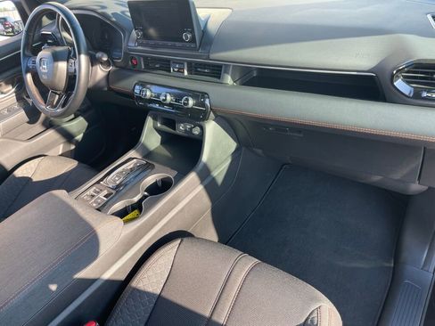 Certified 2023 Honda Pilot Sport image 31