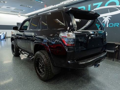 Used 2019 Toyota 4Runner SR5 image 9
