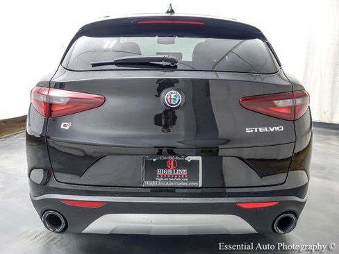 Used 2019 Alfa Romeo Stelvio Ti AWD/4WD image 7