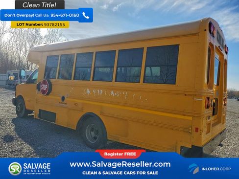 Used 2015 Chevrolet Express 4500 w/ School Bus Package image 4