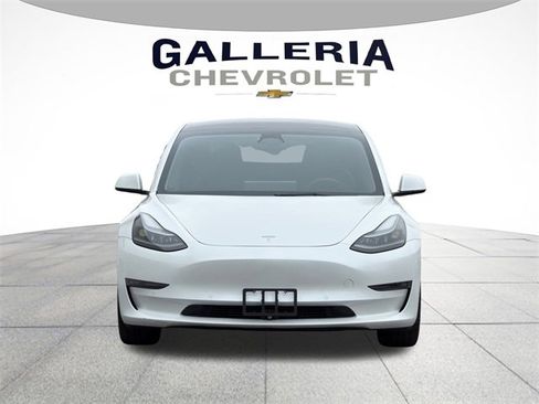 Used 2022 Tesla Model 3 Long Range image 3