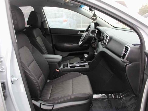 Used 2017 Kia Sportage LX image 26