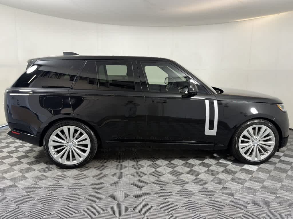 Used 2023 Land Rover Range Rover First Edition AWD/4WD image 17