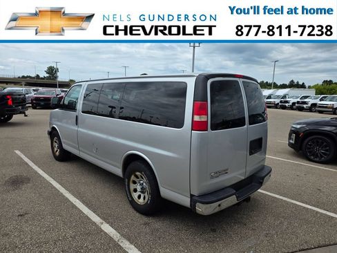 Used 2014 Chevrolet Express 1500 LT w/ LT Preferred Equipment Group AWD/4WD image 5