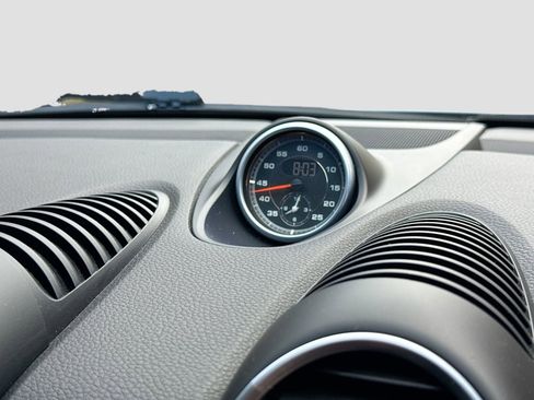 Used 2019 Porsche 718 Cayman GTS image 33