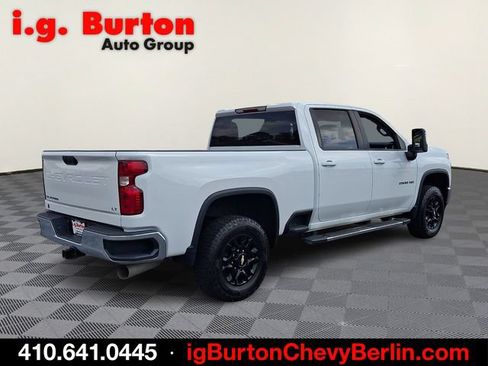 Certified 2023 Chevrolet Silverado 2500 LT w/ Convenience Package AWD/4WD image 6