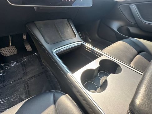 Used 2023 Tesla Model 3 Standard Range RWD image 29