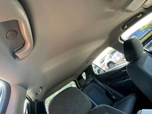 Used 2022 Chevrolet Equinox LT image 27