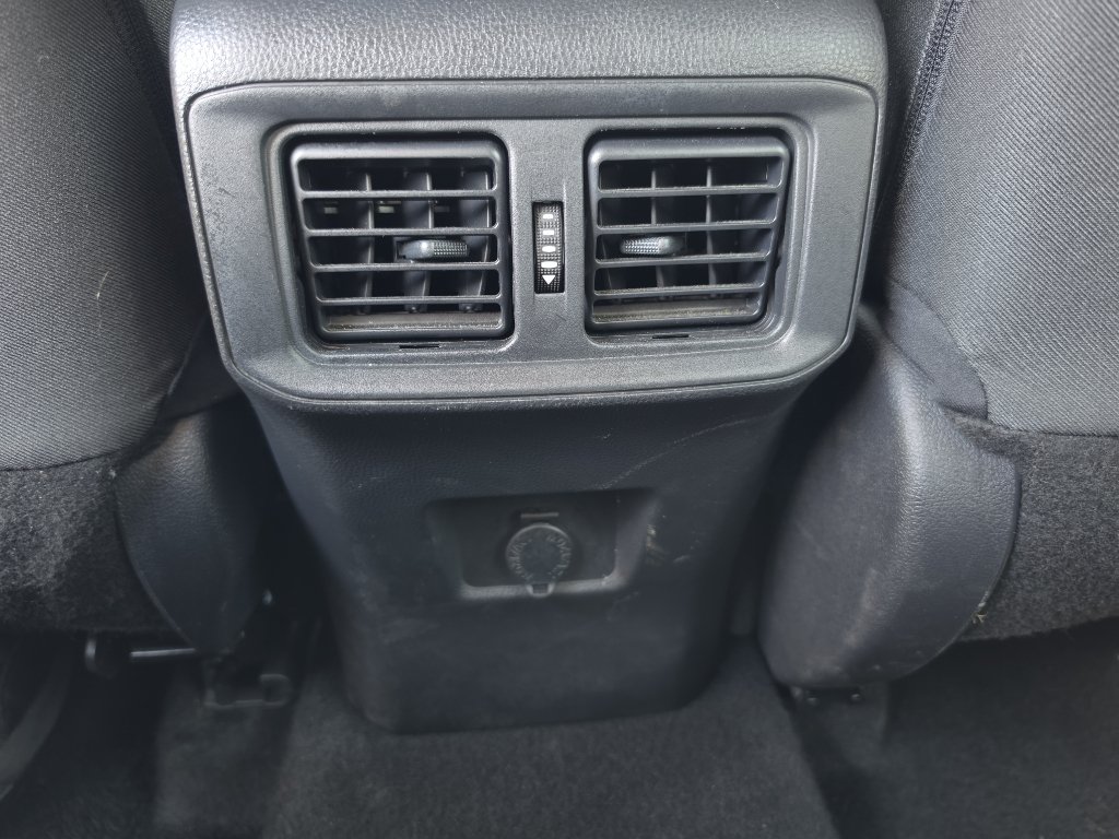 Certified 2025 Toyota RAV4 LE AWD/4WD image 19