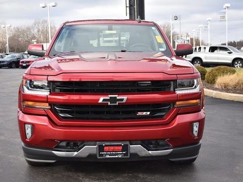 Used 2018 Chevrolet Silverado 1500 LT w/ All Star Edition image 4