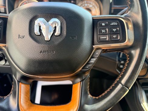 Used 2020 RAM 2500 Limited image 25