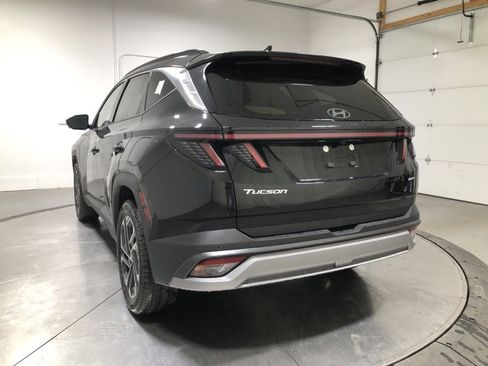 New 2025 Hyundai Tucson Limited image 5