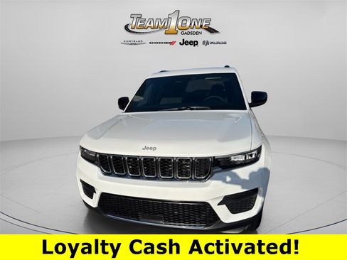 New 2025 Jeep Grand Cherokee Laredo w/ Luxury Tech Group I image 2