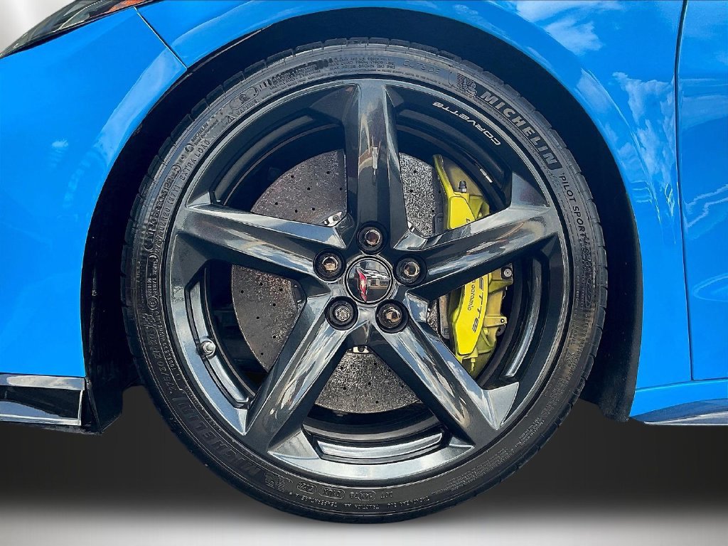 Used 2023 Chevrolet Corvette Z06 w/ Z07 Performance Package RWD image 27