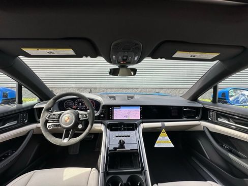 Used 2026 Porsche Panamera 4 AWD/4WD image 6