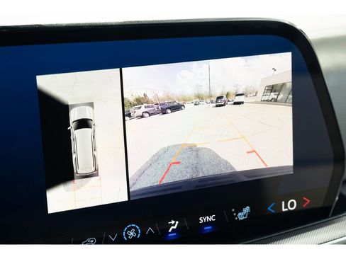 Used 2025 Chevrolet Suburban RST w/ Comfort Package image 24