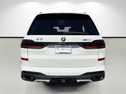 New 2027 BMW X7 xDrive40i w/ Executive Package AWD/4WD image 4