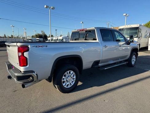 Used 2022 Chevrolet Silverado 3500 LTZ w/ LTZ Convenience Package image 3