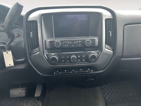 Used 2015 Chevrolet Silverado 3500 LT w/ LT Convenience Package AWD/4WD image 11