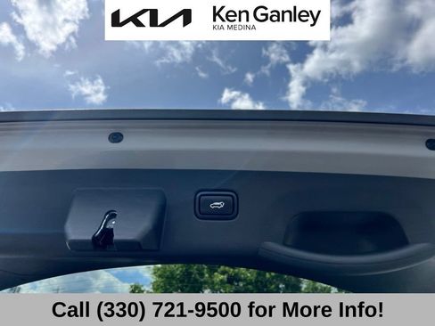 Certified 2023 Kia Sportage X-Pro AWD/4WD image 49