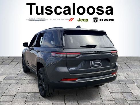 New 2026 Jeep Grand Cherokee Limited w/ Limited Altitude Package RWD image 5