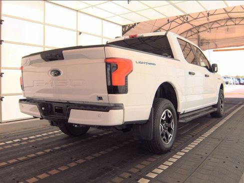 Used 2023 Ford F150 Lightning XLT image 2