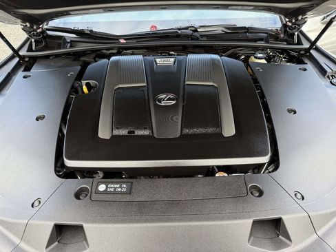 Used 2021 Lexus LS 500 AWD w/ Accessory Package (Z1) image 28