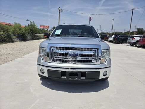 Used 2014 Ford F150 XLT w/ XLT Chrome Package RWD image 2