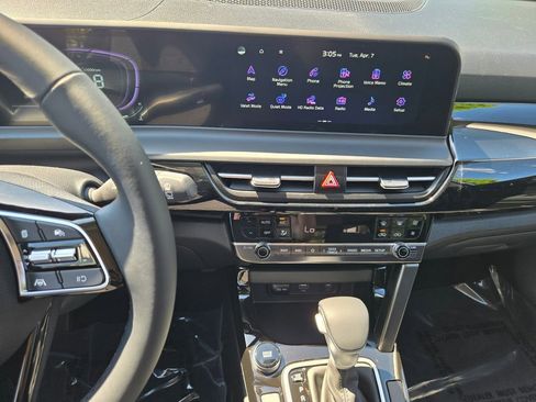 New 2026 Kia Seltos S FWD image 21
