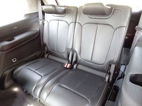 Used 2021 Jeep Grand Cherokee L Limited AWD/4WD image 19