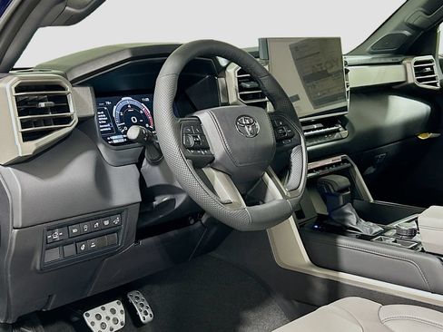New 2026 Toyota Tundra Limited AWD/4WD image 10