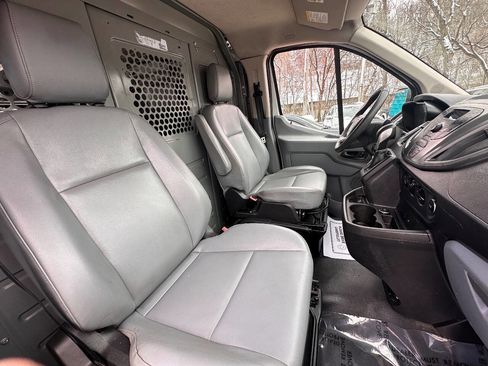 Used 2016 Ford Transit 250 130 Low Roof image 8