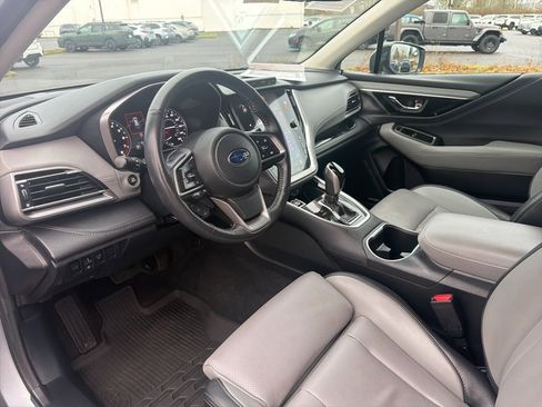 Used 2020 Subaru Outback Limited w/ Popular Package #2 image 15