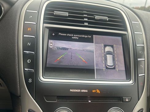 Used 2019 Lincoln Nautilus Reserve image 26