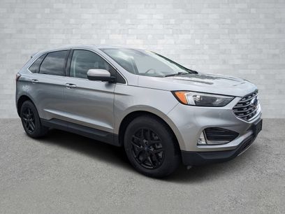 Used 2022 Ford Edge SEL w/ Convenience Package