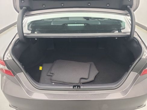 Used 2024 Toyota Camry XSE w/ Navigation Package image 18